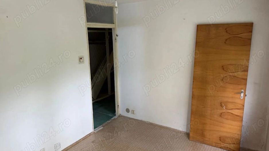Vanzare apartament 4 camere, decomandat, etaj 1 - Rahova, Sos.Salaj - Poză 7