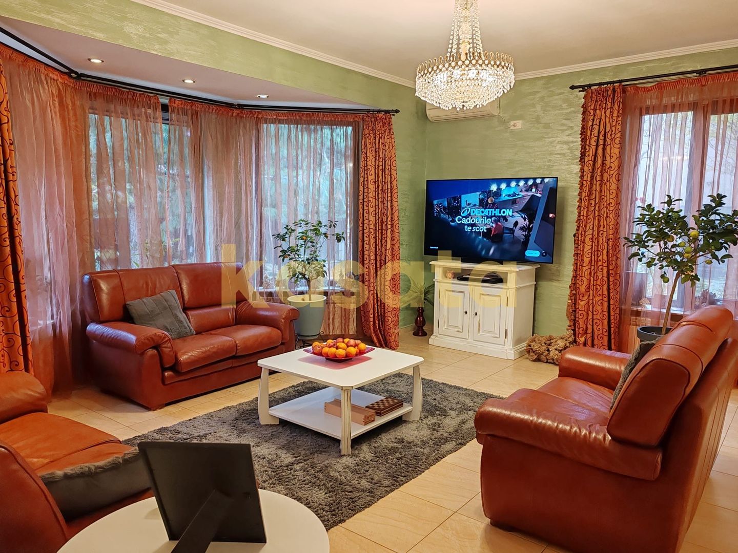 Vila care redefinește echilibrul între rafinament, spațiu și liniște - Poză 19