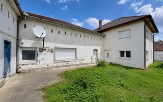 Casa individuala | Spatiu comercial | 306 mp | 415 mp teren | Maieri - Poză 1
