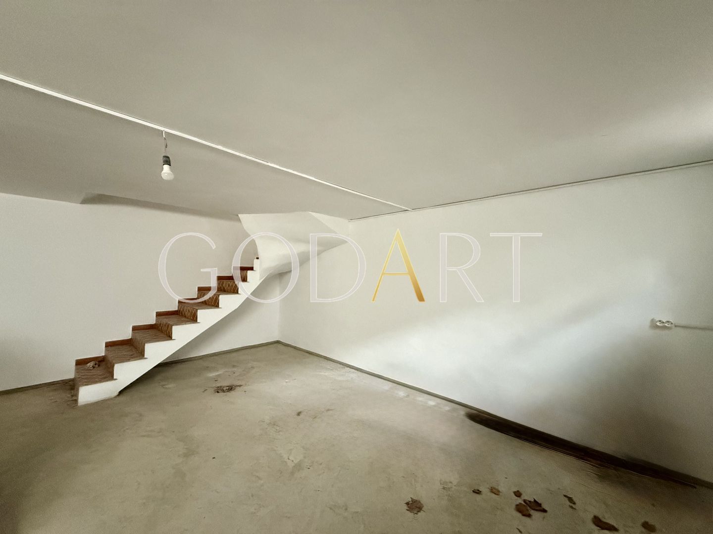 Oportunitate | Vila individuala | Curte | Tei - Poză 8