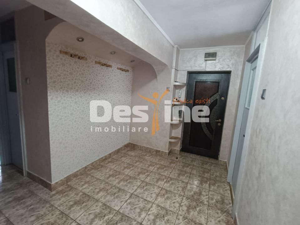 Apartament 3 camere, decomandat, metrou Dristor2 - Poză 8