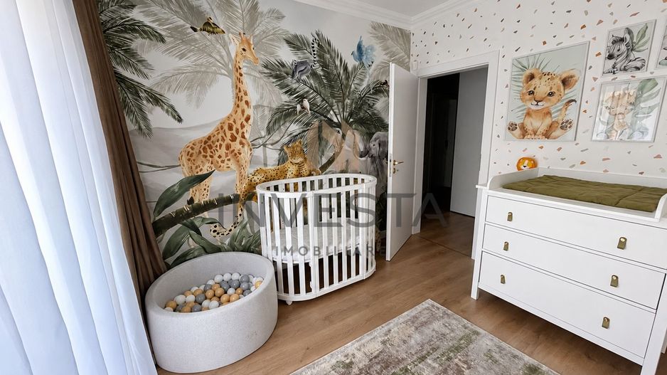 Apartament 3 camere in vila cu 150 mp curte, cartier Andrei Muresanu! - Poză 7