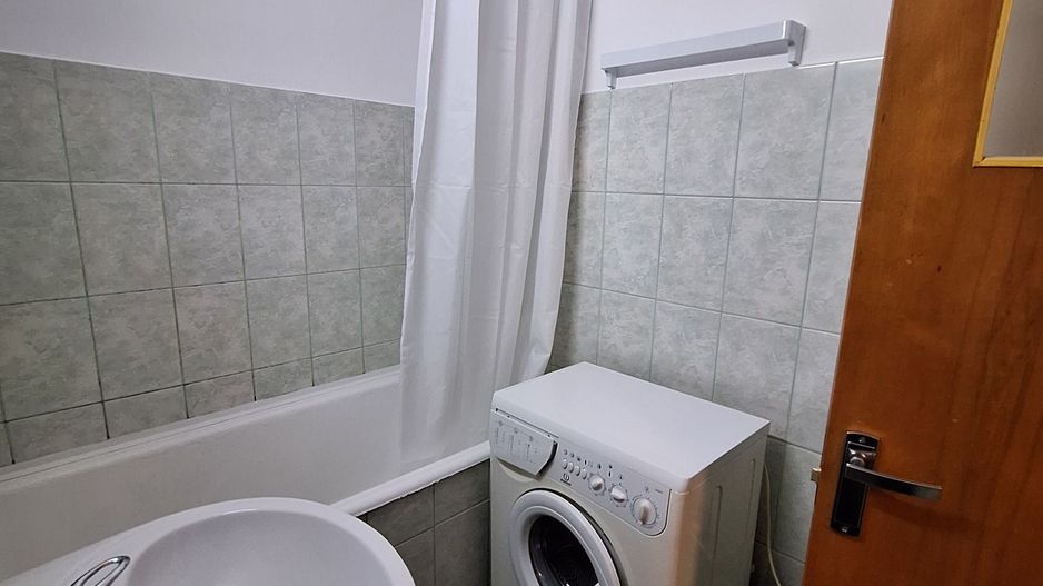 Închiriez garsonieră Campia Libertății - Poză 5