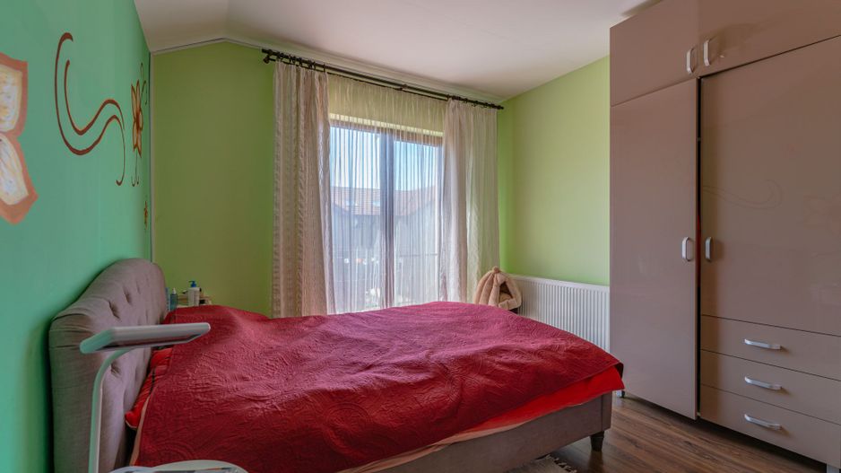 Casă înșiruită în Sânpetru, mobilată, comision 0% cumpărător - Poză 11