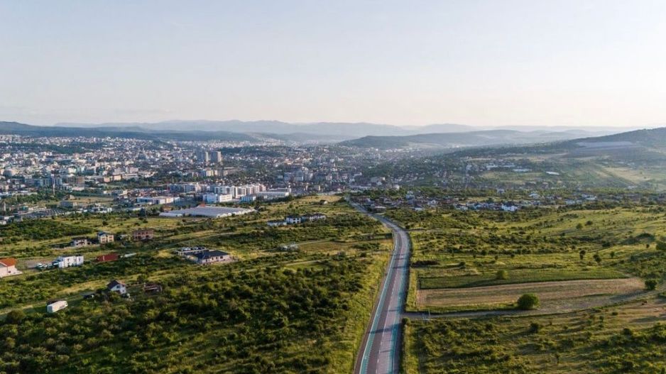 De vanzare teren 5000 mp pe strada Giuseppe Verdi in Iris - Poză 2