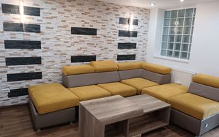 Casă individuală cu 2 apartamente separate, teren 650 mp, garaj și terasă - Poză 1