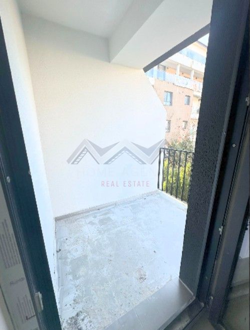 Apartament 2 camere Otopeni central | bloc cu lift | include parcare - Poză 4