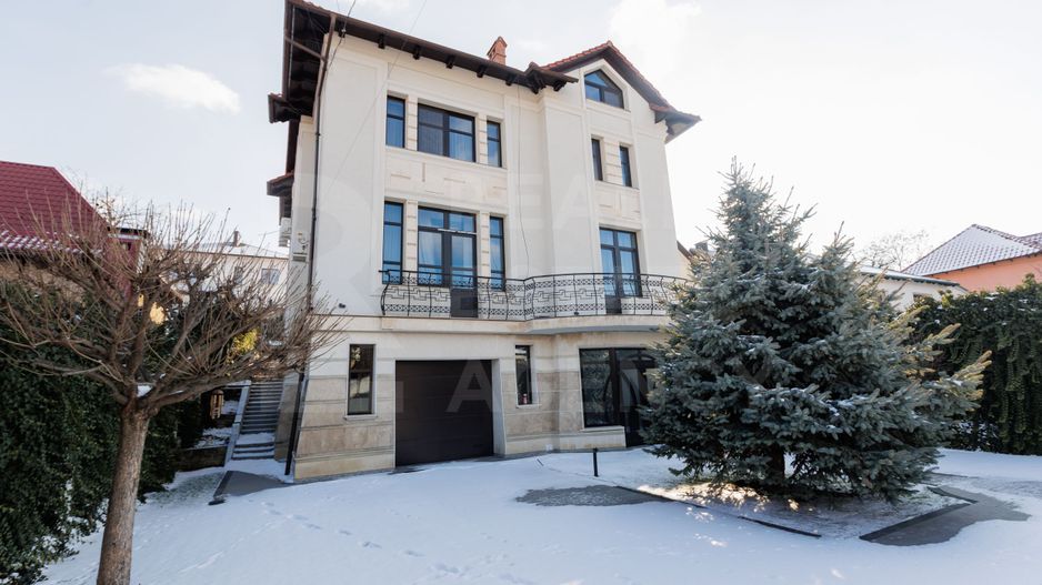 Chirie, casă, 3 nivele, strada Frumoasa, Centru - Poză 20