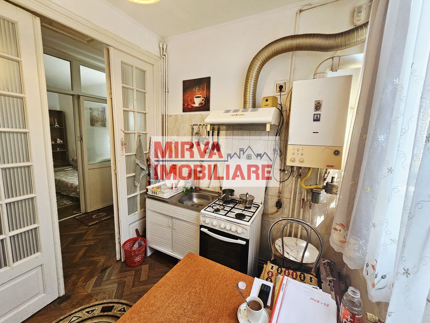 Apartament interbelic cu 4 camere – 63,17 mp utili | Central, Ploiești - Poză 9