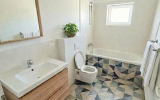 Casă individuală modernă în Gruia, cu grădină superbă - Poză 11