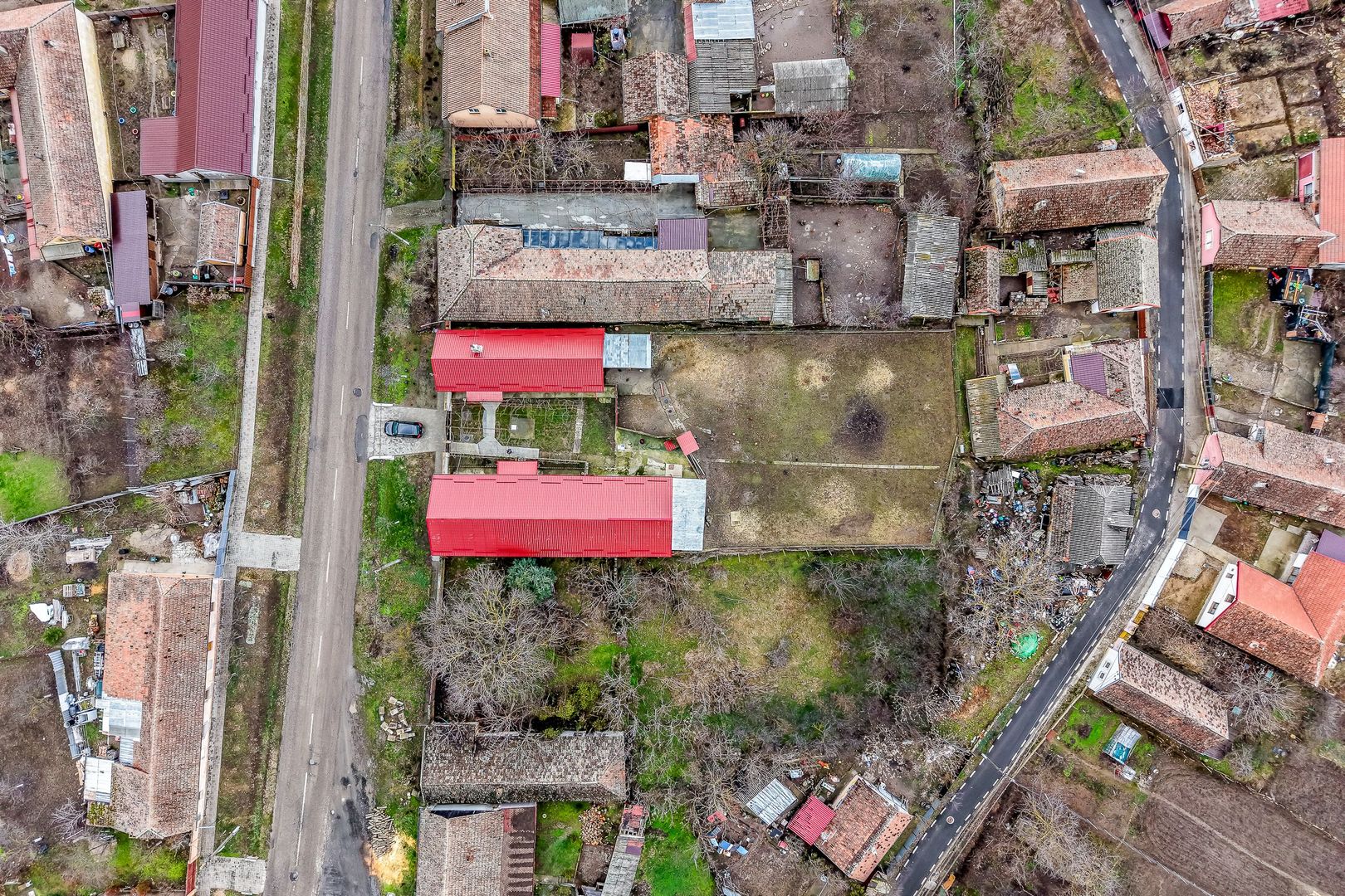 Casă în Vinga – restaurată Integral 2025 | 3 camere | utilități - Poză 8