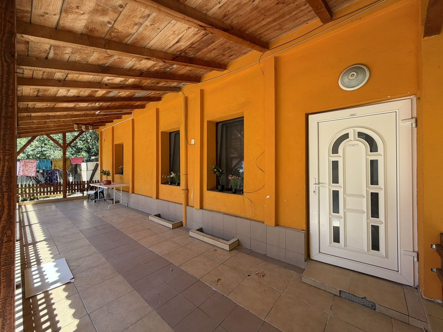 Apartament 2 camere cochet, renovat, curte ingrijita-Piata Catedralei - Poză 3