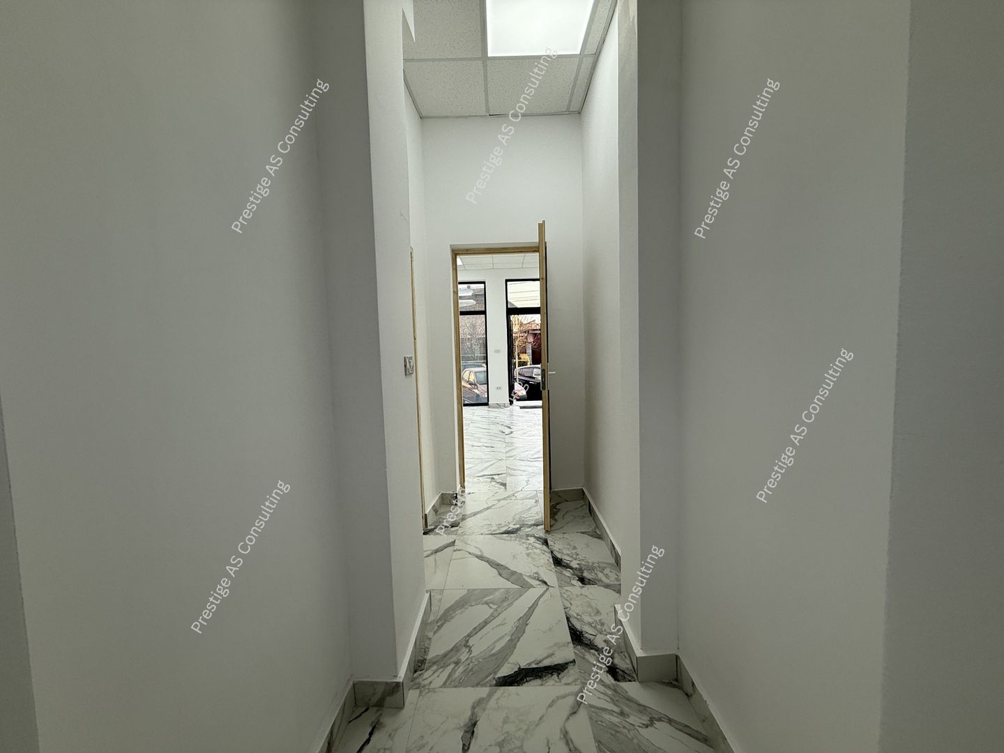 SAD 80mp | Pretabil Birouri, Farmacie, | Blascovici - Poză 4