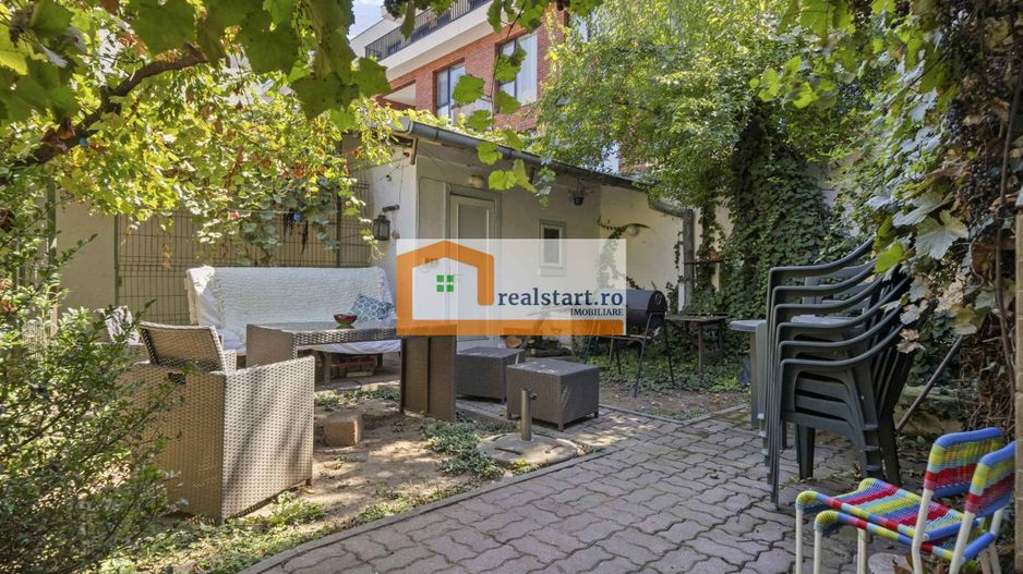Langa Metrou, curte proprie 200mp, Garaj, 3 camere, centrala, pet friendly - Poză 21