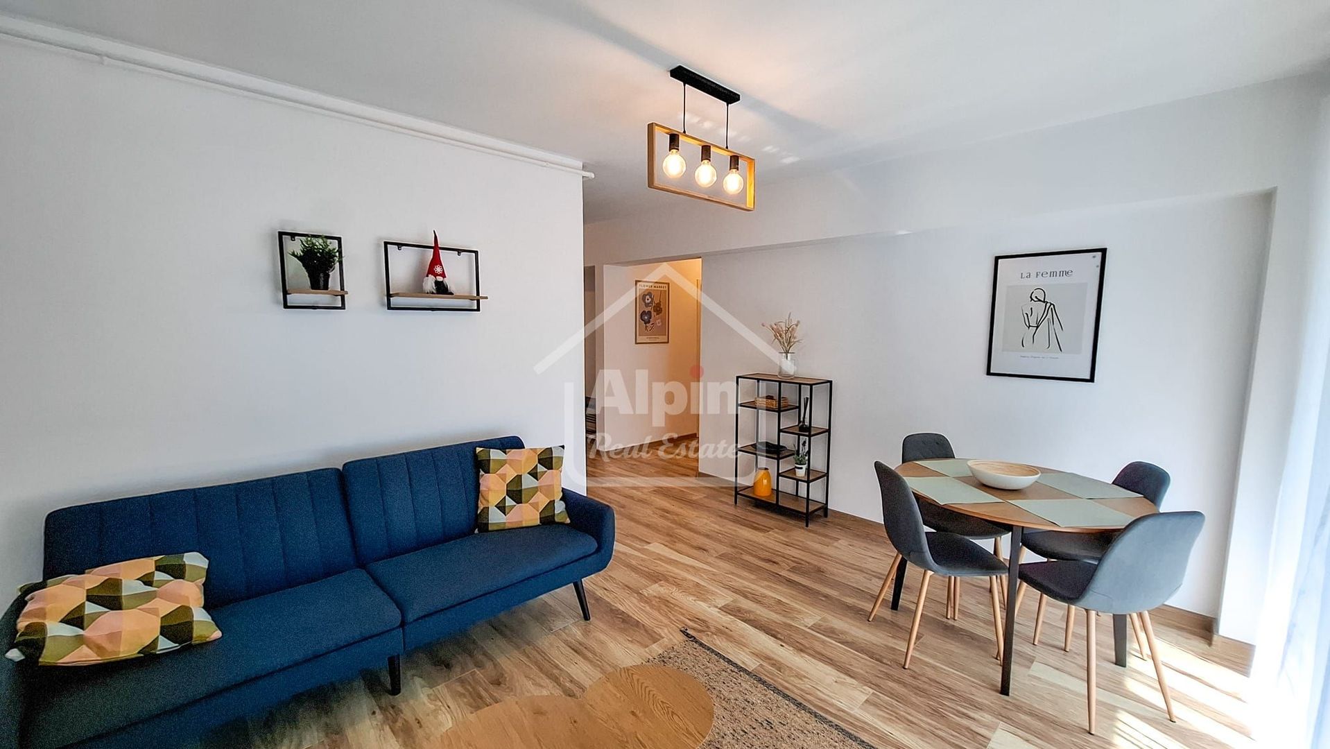 Proprietate Deosebita In Vila - Poză 2