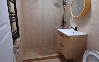 Apartament  2 cam, Micro 16,et 4,renovat toatal - Poză 6