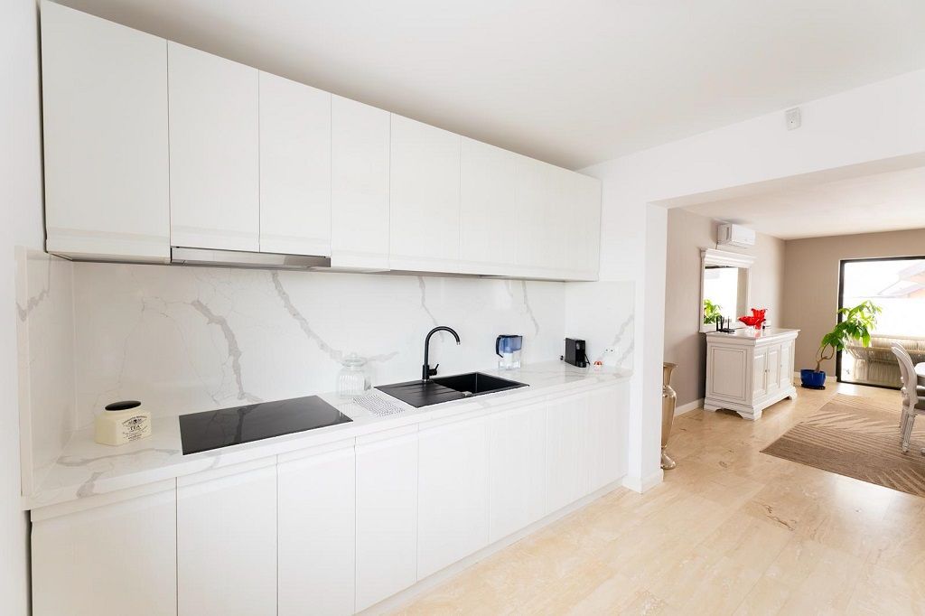 Vila de inchiriat | Silistea Snagovului | Aproape de lac-ponton privat | Jacuzzi - Poză 9