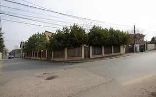 Vila cu 750 mp utili si teren de 1.480 mp in Erou Iancu Nicolae - Poză 46