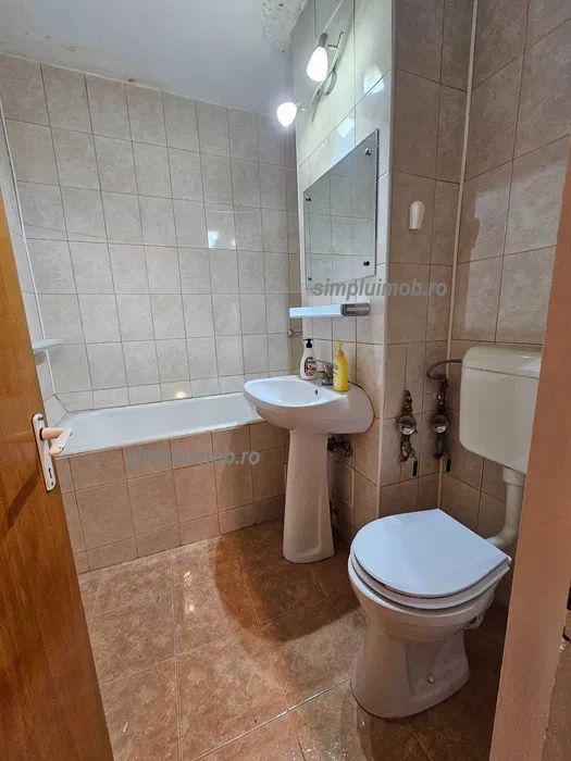 Garsoniera de renovat etaj intermediar Piata Delfinului - Poză 7