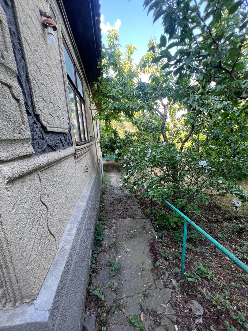 Casă cu 3 camere + bucătărie de vară, Anenii Noi - Poză 8