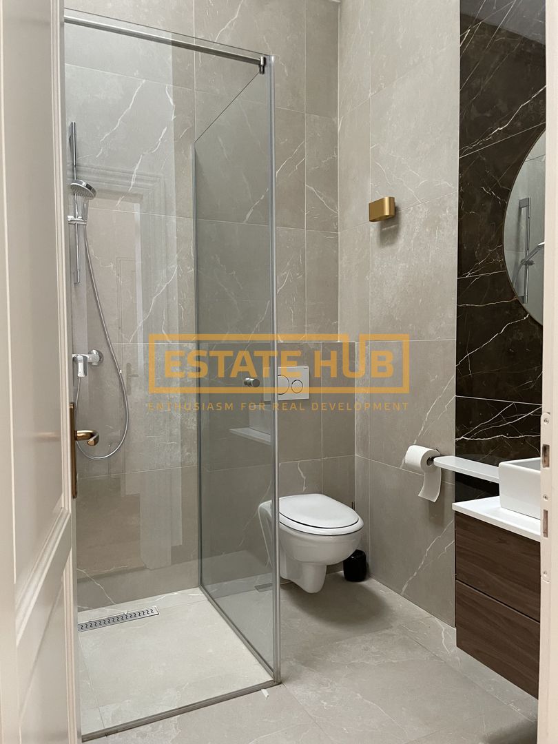 Apartament spectaculos de 125 mp in centrul istoric pe Str. Eroilor - Poză 25