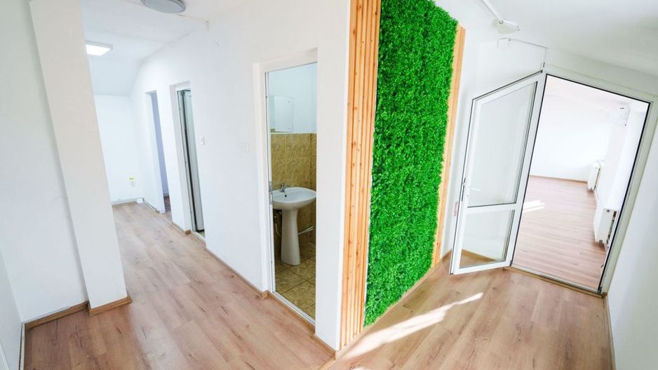 Spatiu comercial/de birouri elegant pentru afacerea ta, Brestei-zona Obedeanu - Poză 6