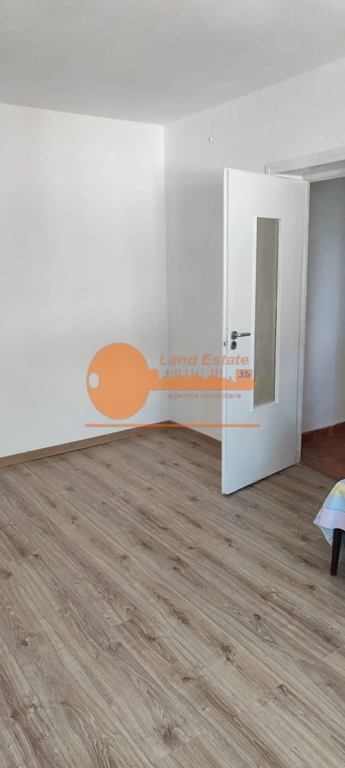 Apartament 3 Camere Complet Renovat | 15 Minute Metrou Crângași - Poză 1