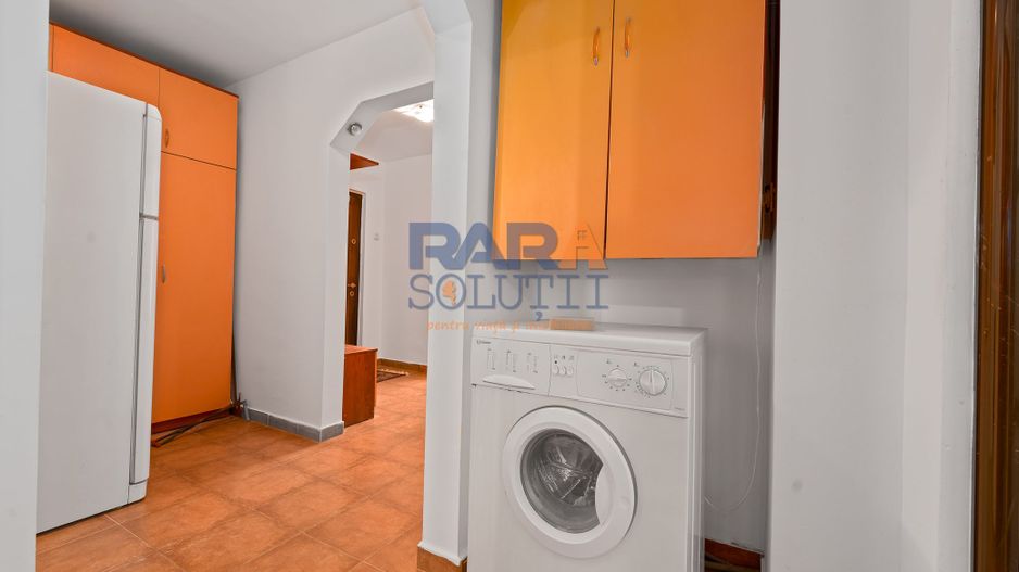 Apartament 3 camere, decomandat, mobilat - Poză 9