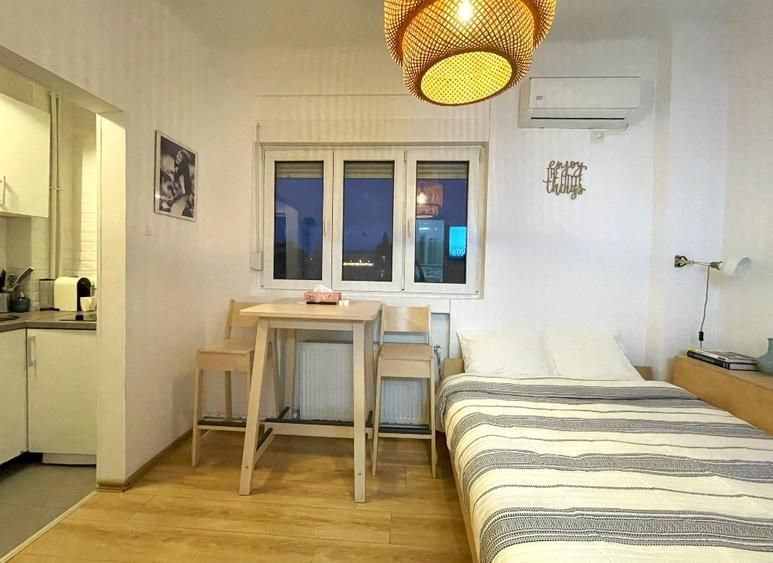 De vanzare Studio Universitate-Capsa  - Certificat Turism, sector 1 - Poză 1