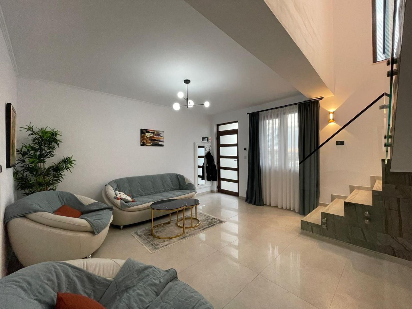 Casa insiruita- 3 camere - mobilat - Calea Urseni - Poză 1