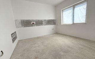 Vila individuala / 4 Camere / 2 Bai / 320 mp teren / Zona linistita - Poză 5