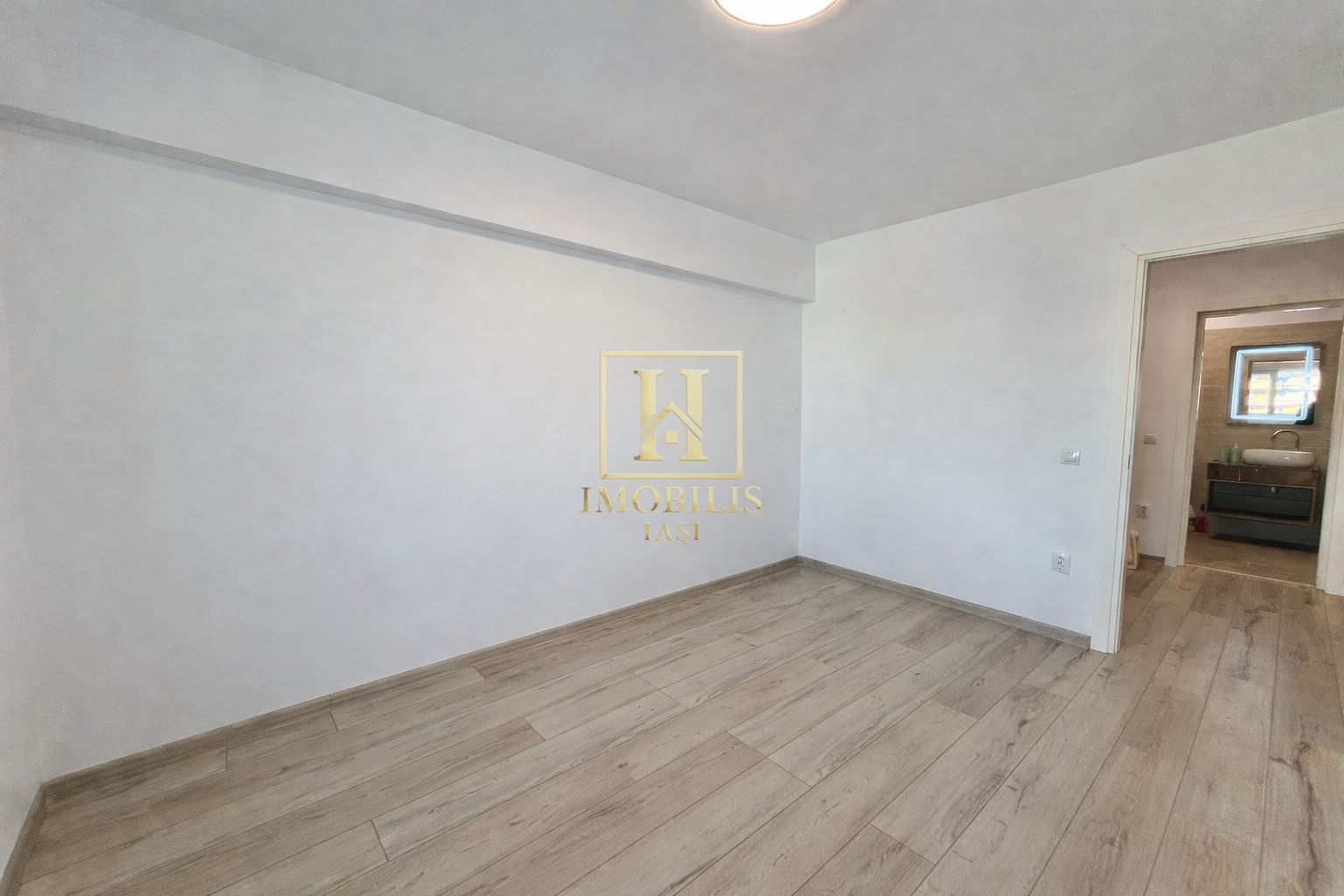 Apartament 2 camere SD 65 mp Copou mobilat si utilat 119900 euro - Poză 7