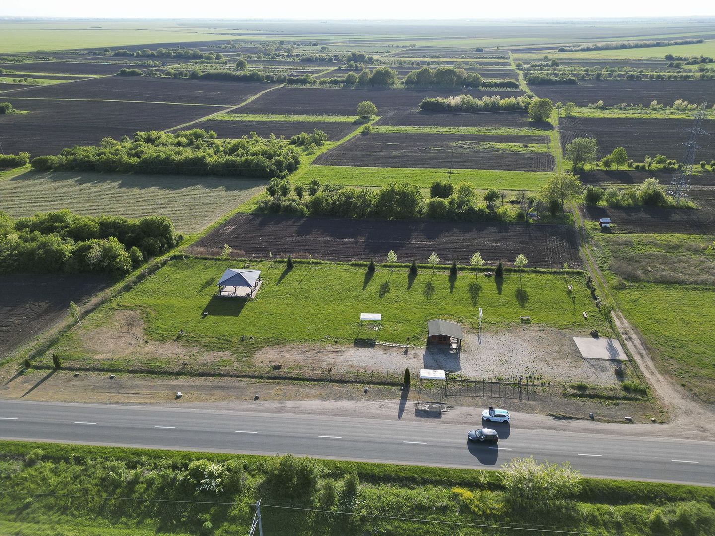 Închiriere platformă teren 4.000 mp Curtici - Poză 11