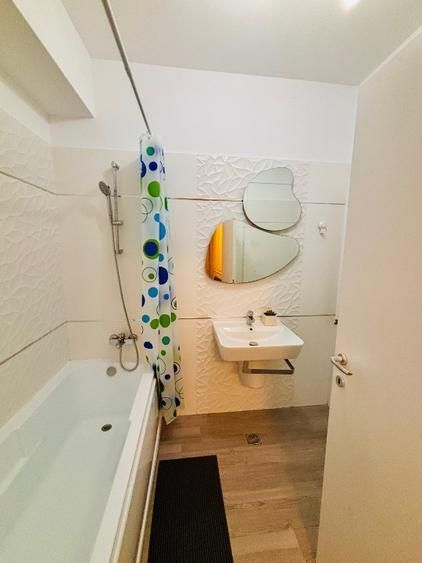 Apartament 3 camere mobilat modern, panorama superba Palatul Parlamentului - Poză 14