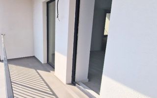 Apartament 3 camere Otopeni central | bloc nou, parcare, comision 0 - Poză 4