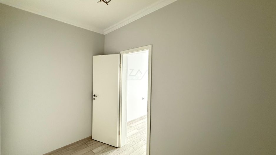 Etaj 1. Model spatios 60 mp. Disponibil imediat. Dressing, debara. - Poză 9