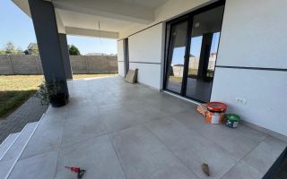 Duplex spatios cu 5 camere | Mosnita Noua - Poză 4