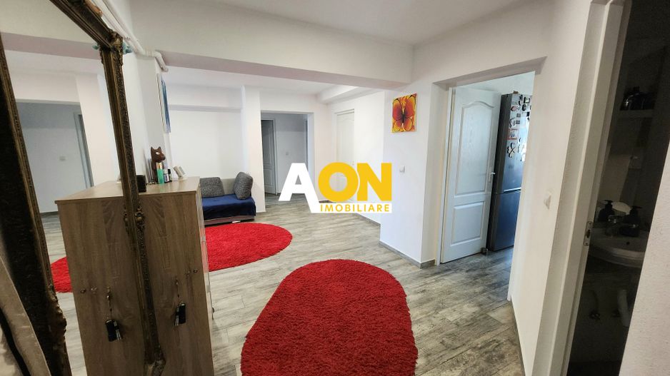 De vanzare apartament 4 camere, Ampoi 2 - Poză 2