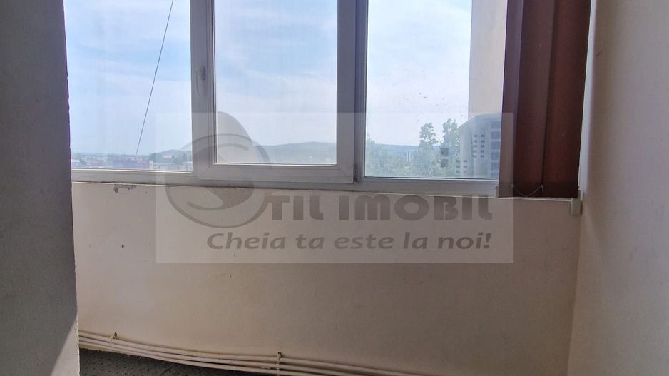 Apartament 3 camere decomandat - Podul Ros - Dedeman - Poză 7