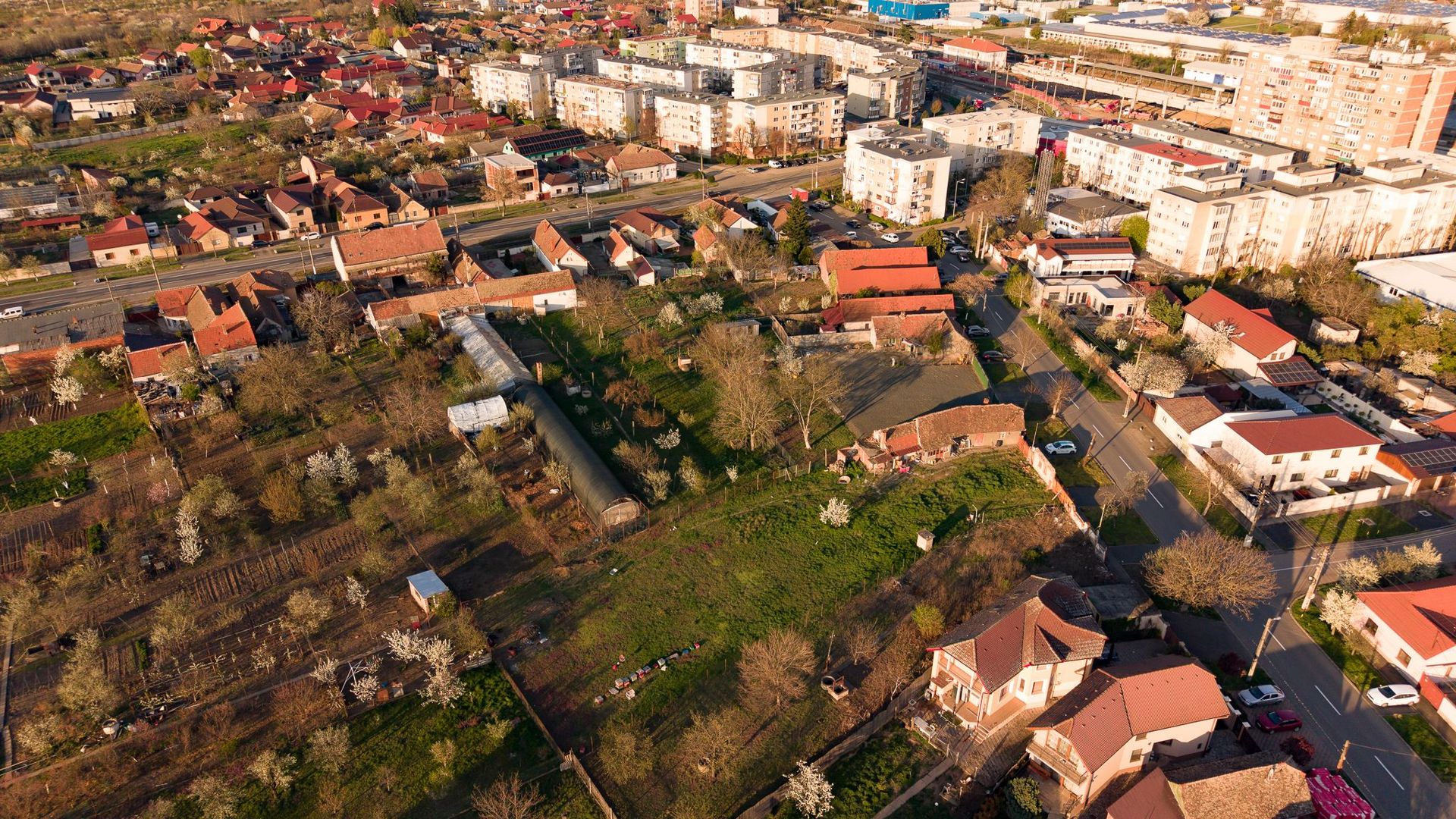 Teren intravilan 1811 mp in Aradul nou - Poză 18