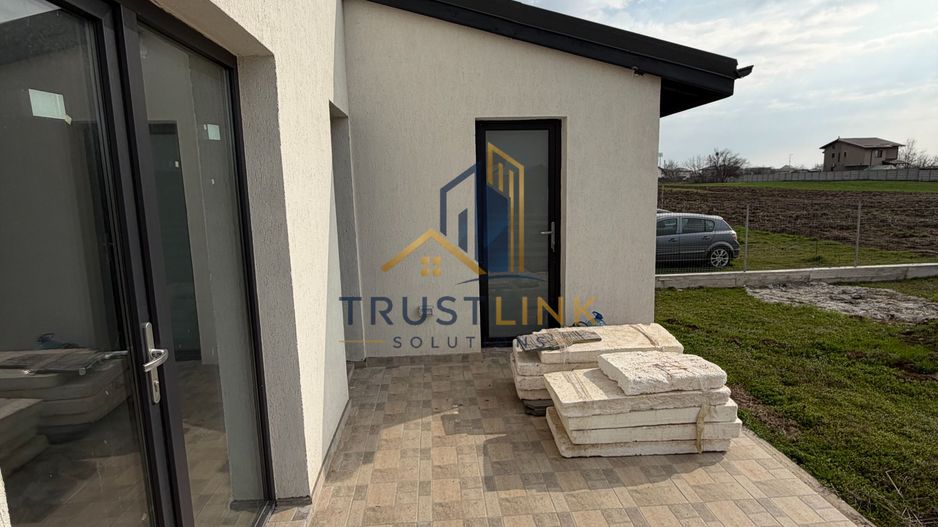 Casa de vanzare 4 camere Finalizata 380mp curte comuna Berceni - Poză 8