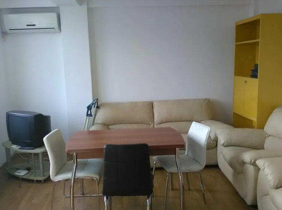 Apartament 2 camere Bucurestii Noi Biserica Bazilescu - Poză 1