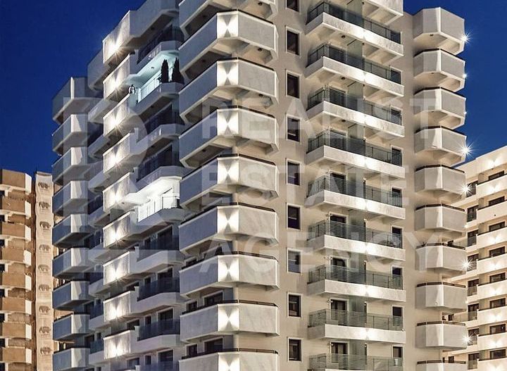 Apartament cu 2 camere, de tip A2 - Royal Town Copou - Poză 3