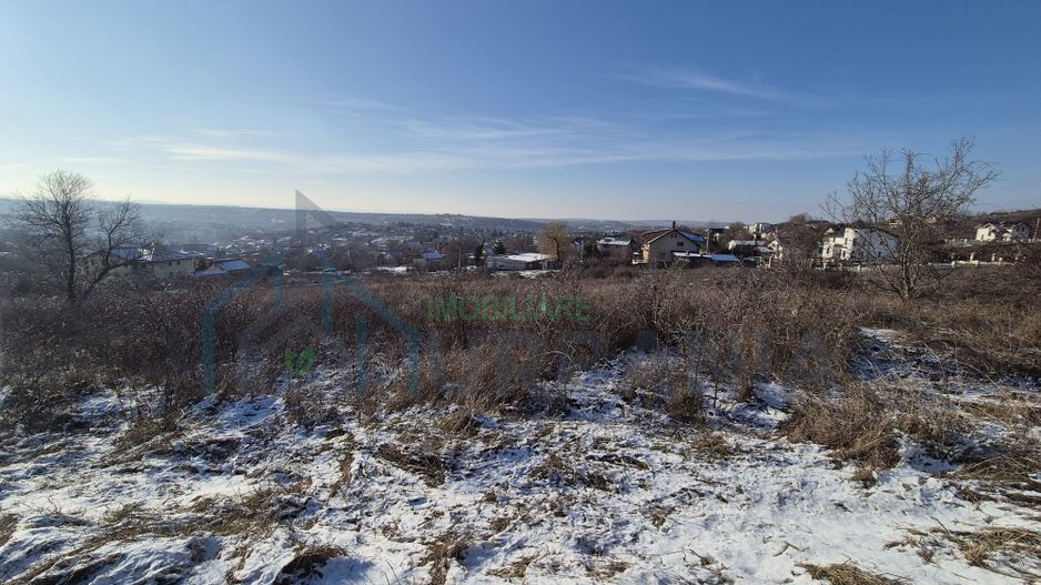 Terem Bucium cu Puz bloc si case. - Poză 5