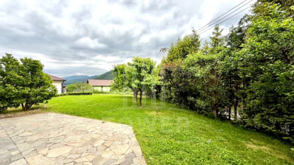 Casă premium de închiriat-Cisnadioara - Poză 9
