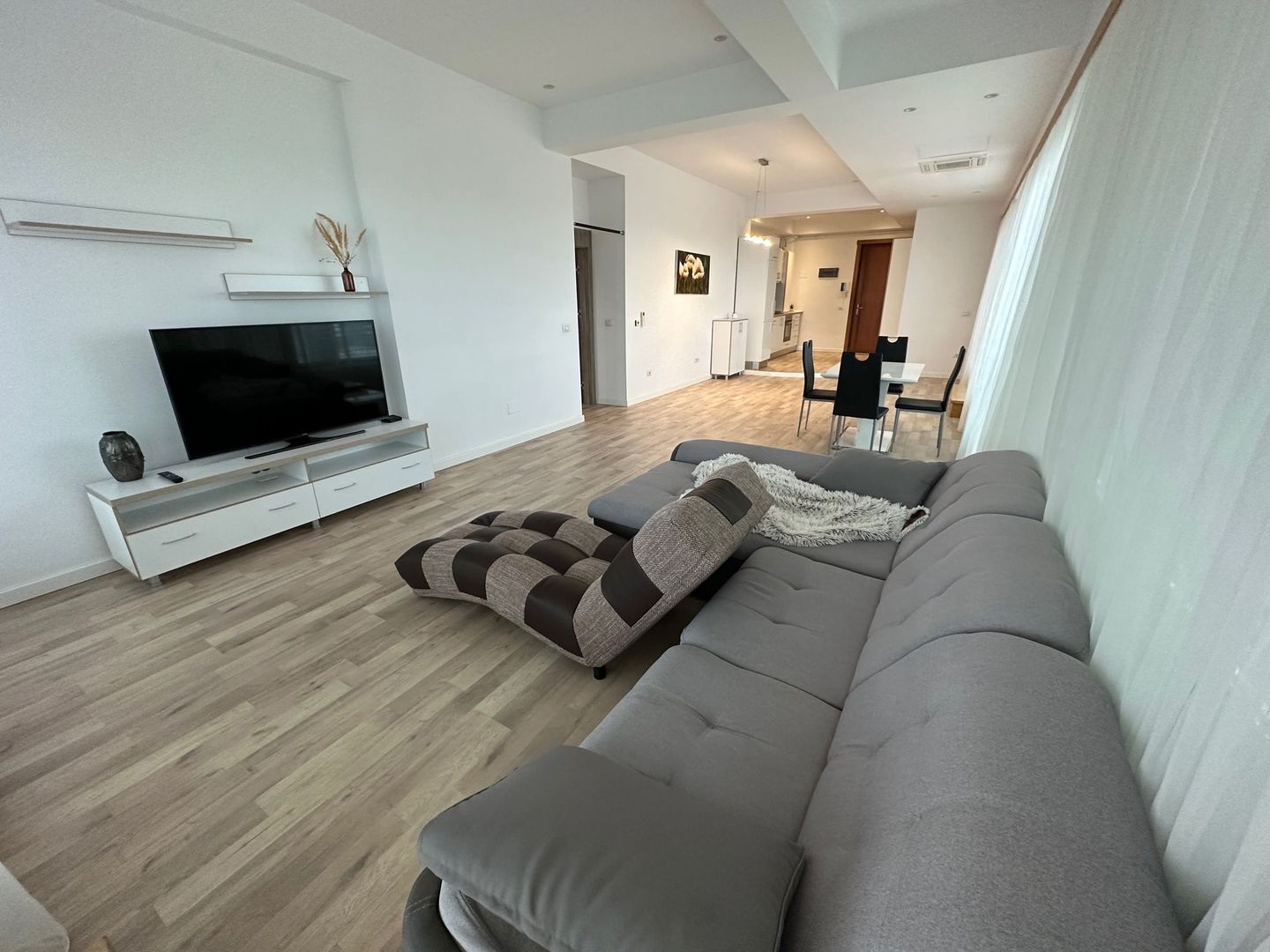 Luxury Penthouse for Rent - Poză 2