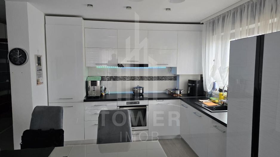 APARTAMENT + TERASA(70MP) - Poză 4