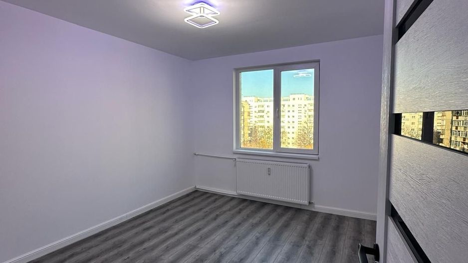 3 Camere Decomandat - Aparatorii Patriei - Loc de parcare - Poză 11