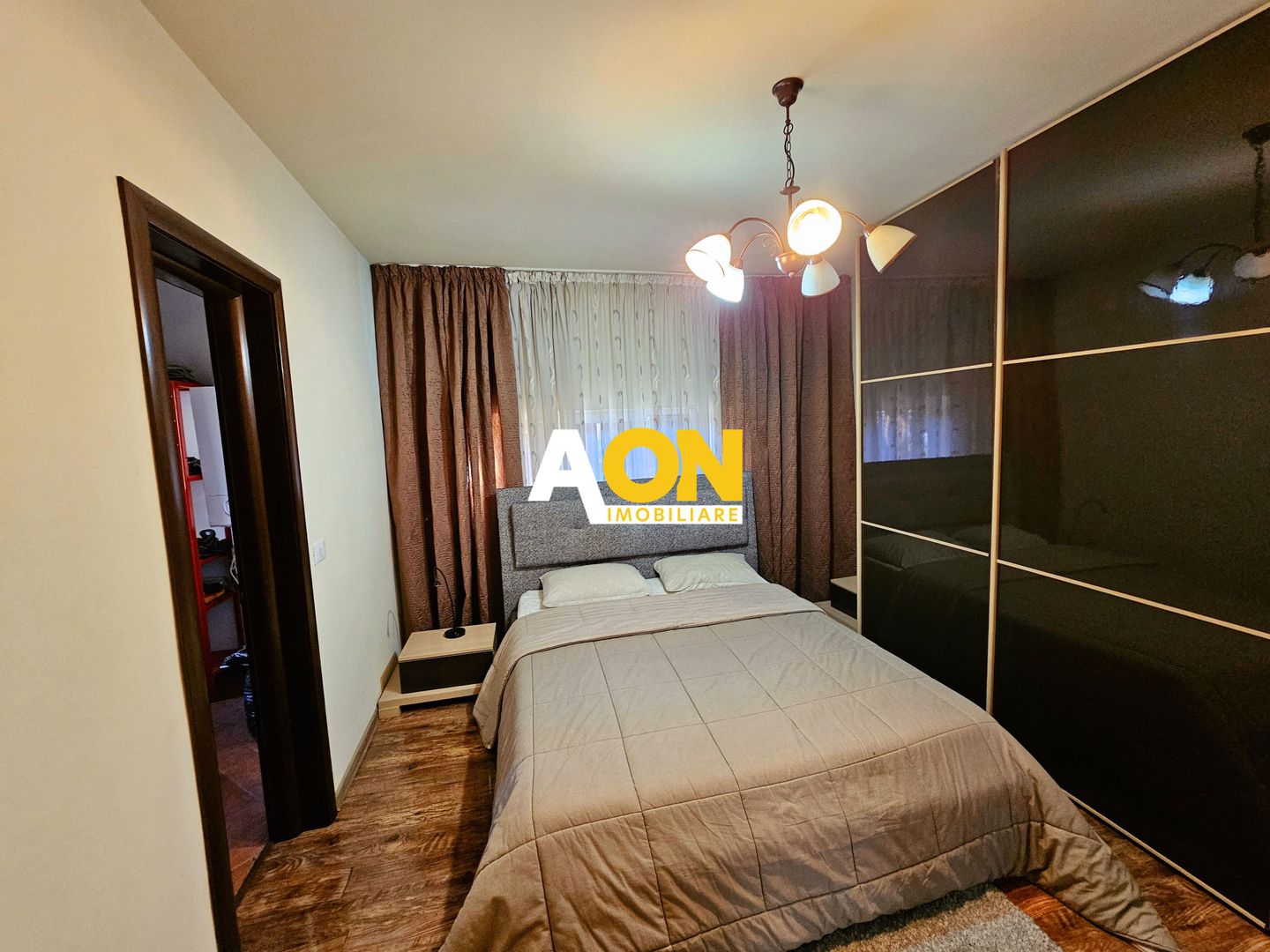 Casa 6 camere, mobilata, utilata, 1700 mp teren, langa padure - Poză 10