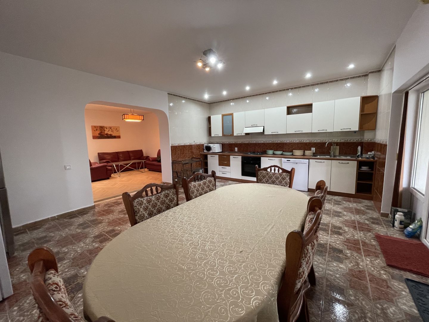 VOLUNTARI - Catedrala | Casa 7 Camere + Constructie Secundara - Poză 8